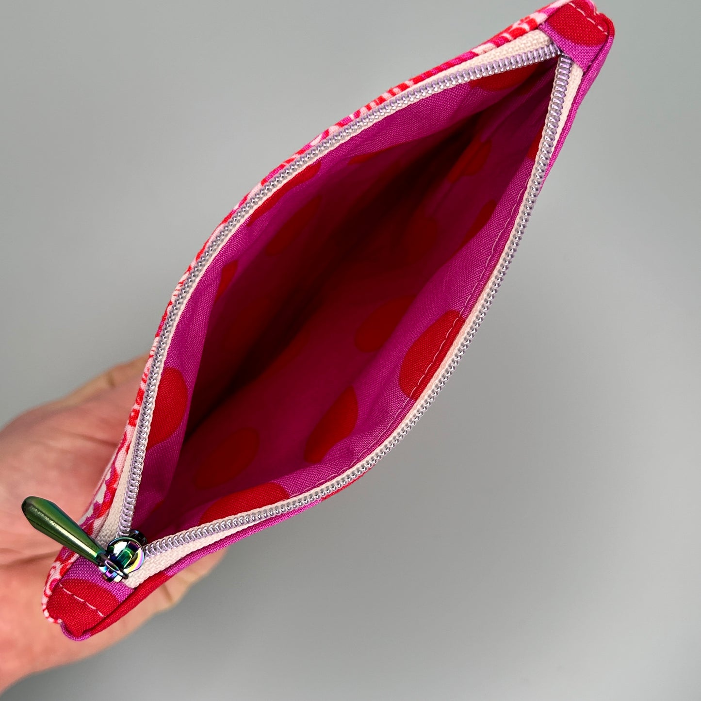 Pochette plate zippée